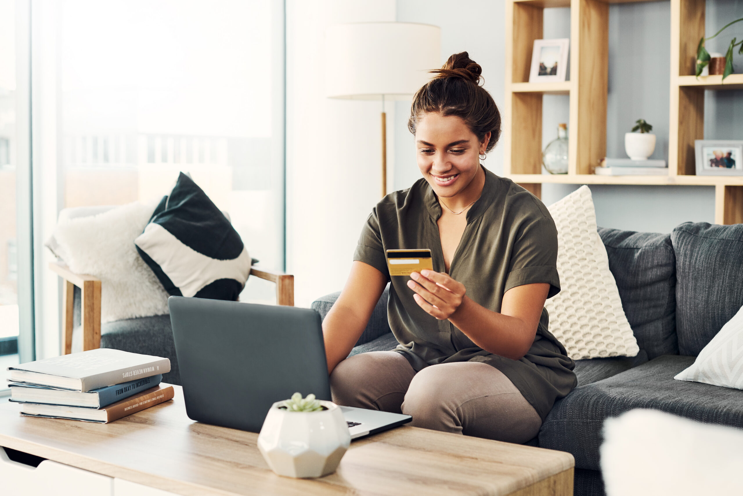 woman shopping on laptop