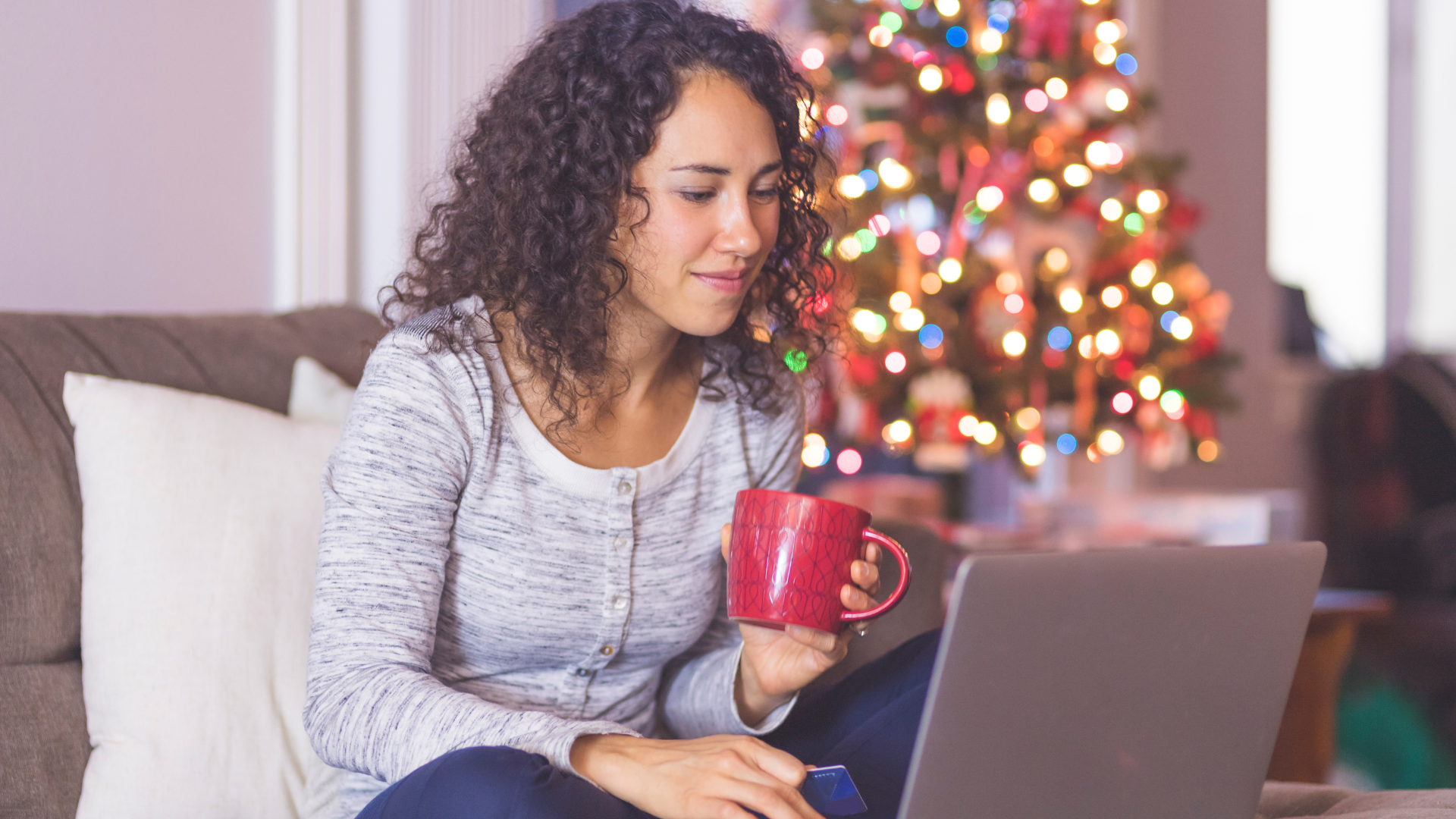 woman shopping on laptop